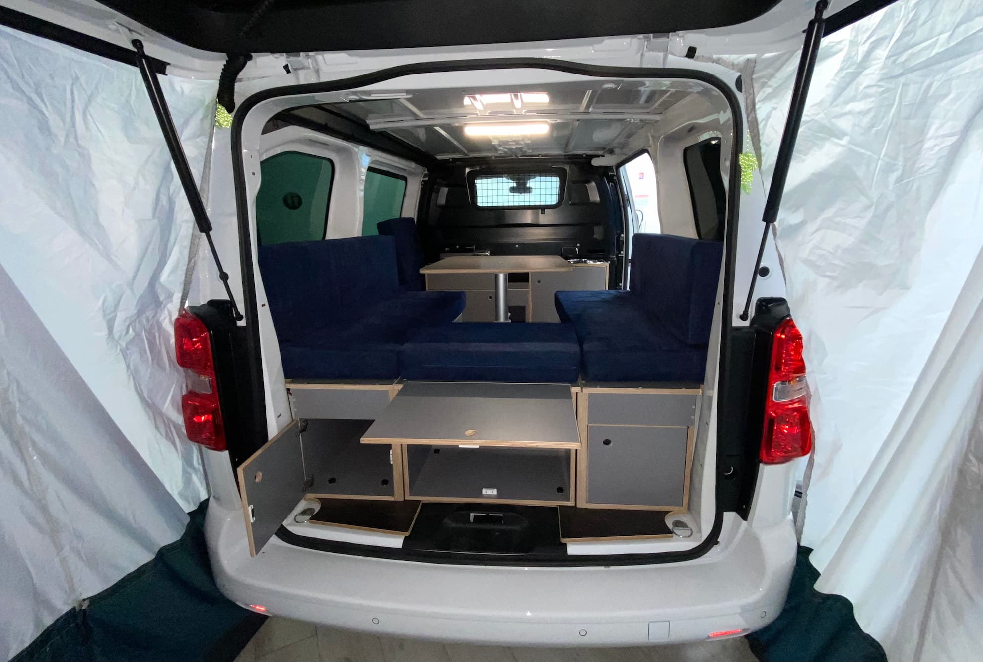 Couchage 160x180 cm kit loisir van